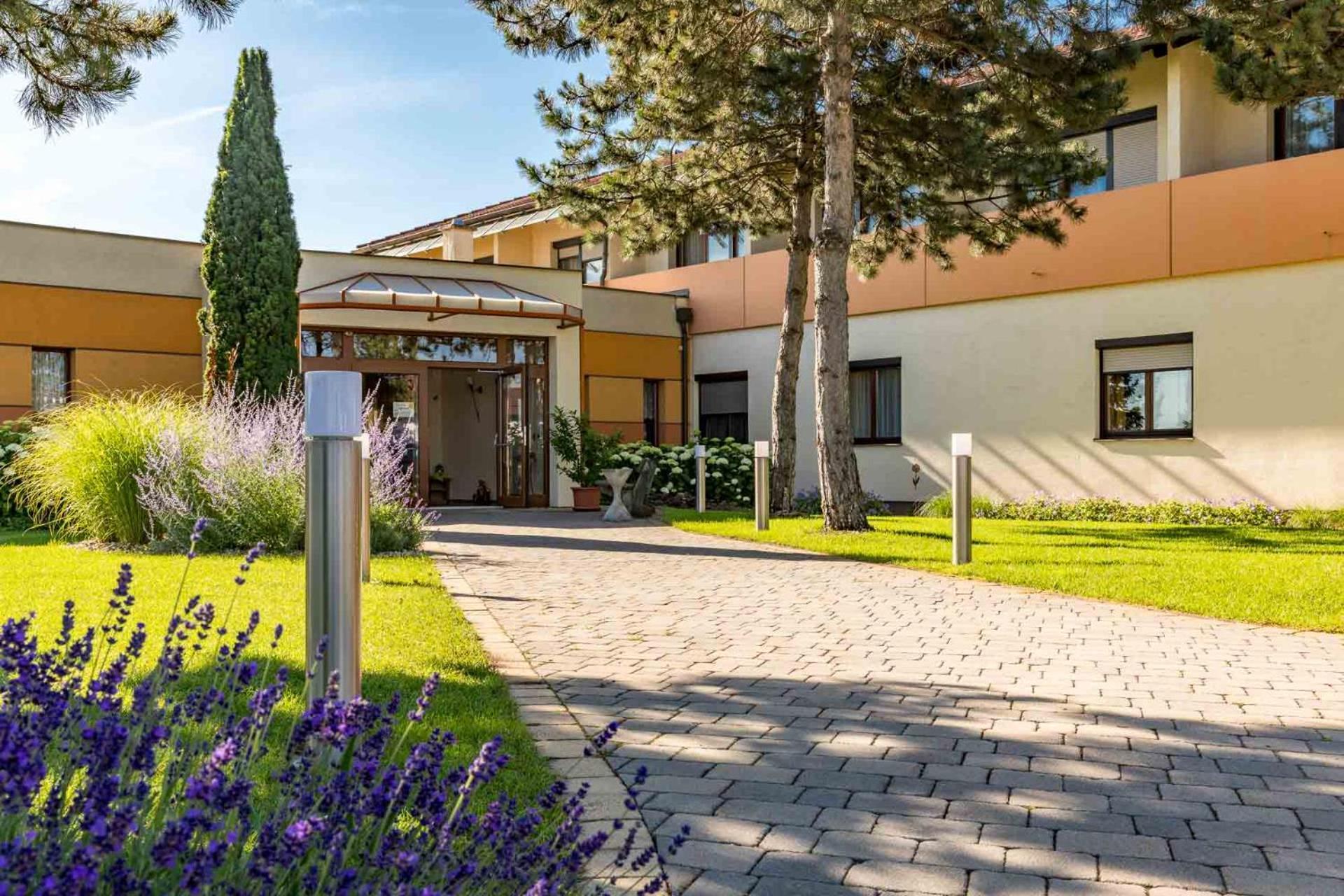 Hotel Garni Steinfeld Vídeňské Nové Město Exteriér fotografie